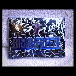 Jeffree Star “Brainfreeze” highlight pallet